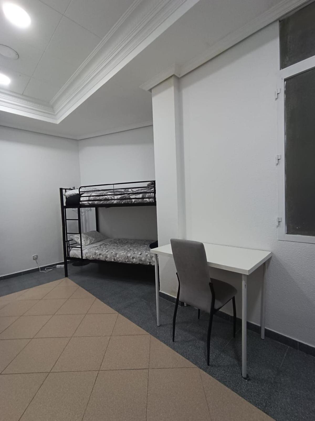 Scrapboooking Hotel Madrid Bagian luar foto