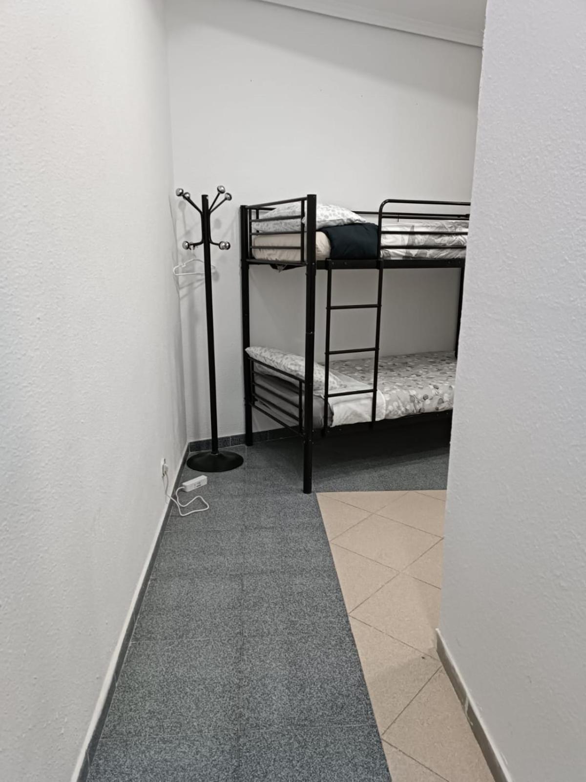 Scrapboooking Hotel Madrid Bagian luar foto