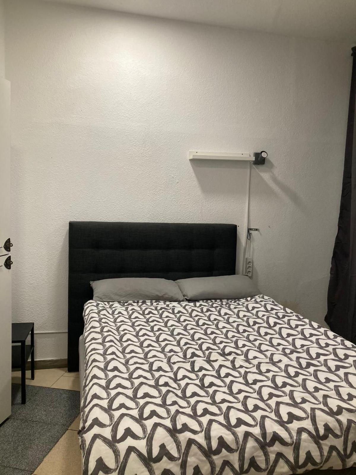 Scrapboooking Hotel Madrid Bagian luar foto